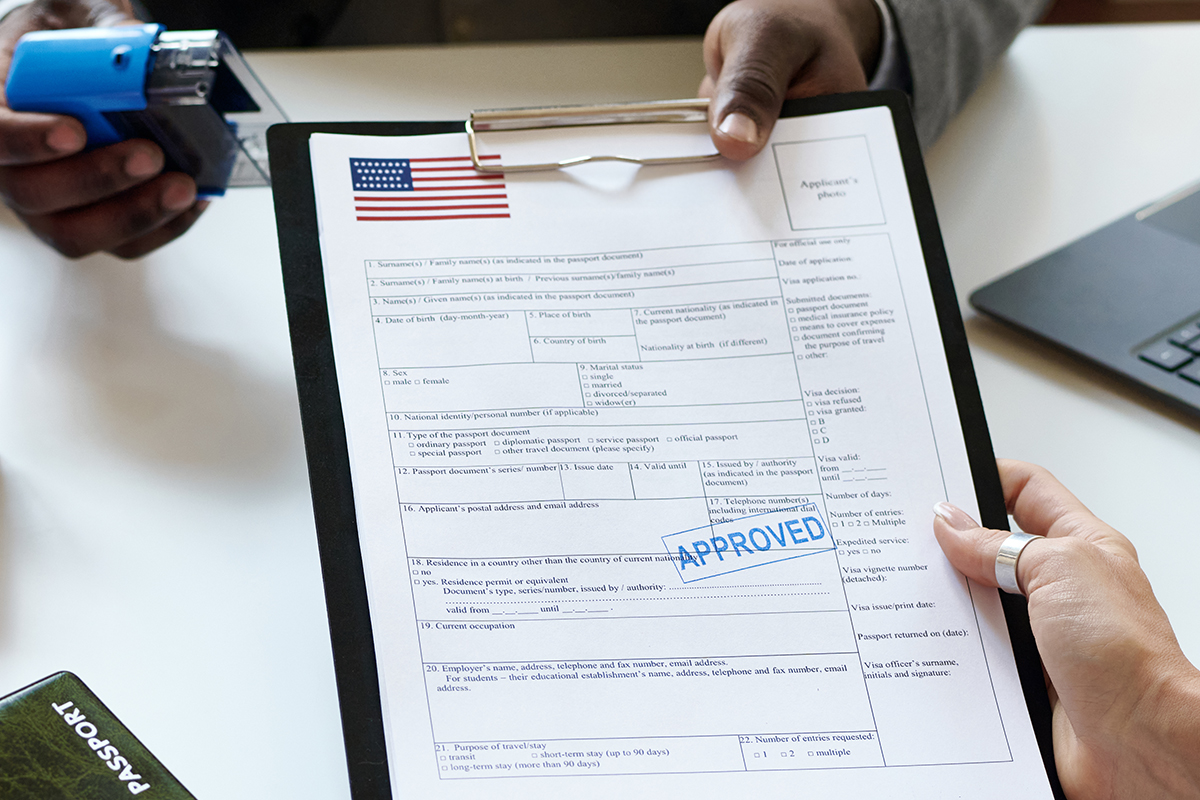 Acción Diferida para los Llegados en la Infancia (DACA)